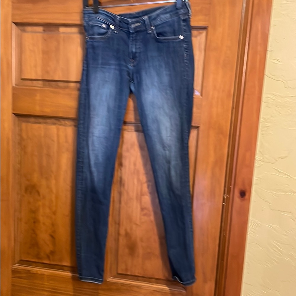 H&M Blue Skinny Jeans with Medium Wash and Contrasting Stitching